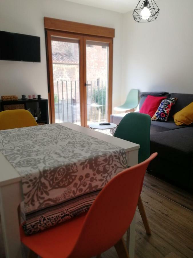 Apartamentos La Reunion Camarena de la Sierra Εξωτερικό φωτογραφία